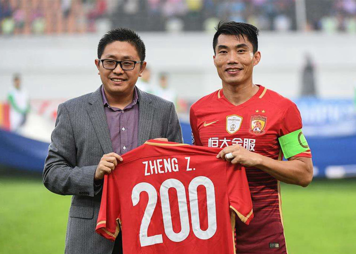 格拉斯纳：没有球队报价格伊，我预计他会待到赛季末（格拉斯纳称未收到格伊报价，预计其将留队至赛季末）