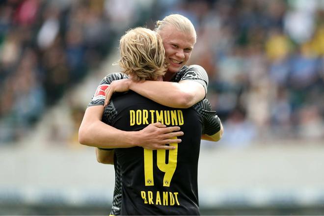 6次扑救客场零封尤文，都灵门将帕莱亚里当选德比全场最佳（客场6次神扑零封尤文，都灵门将帕莱亚里荣膺德比最佳）