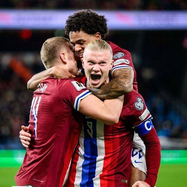 田中碧谈弗朗西斯受伤：真的很抱歉，祈愿他尽快恢复回归赛场（田中碧谈弗朗西斯伤情：深表歉意，盼其尽快康复重返赛场）