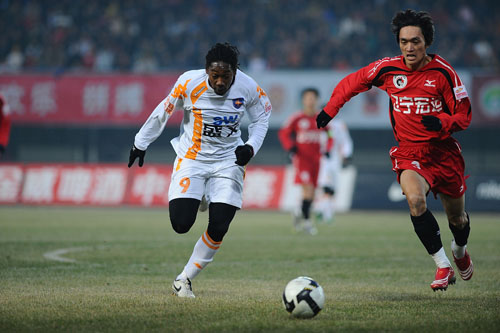 上赛季场均22.5分7.3板！山西主帅：迪亚洛确定回归（山西主帅确认迪亚洛回归：上季场均22.5分7.3篮板）