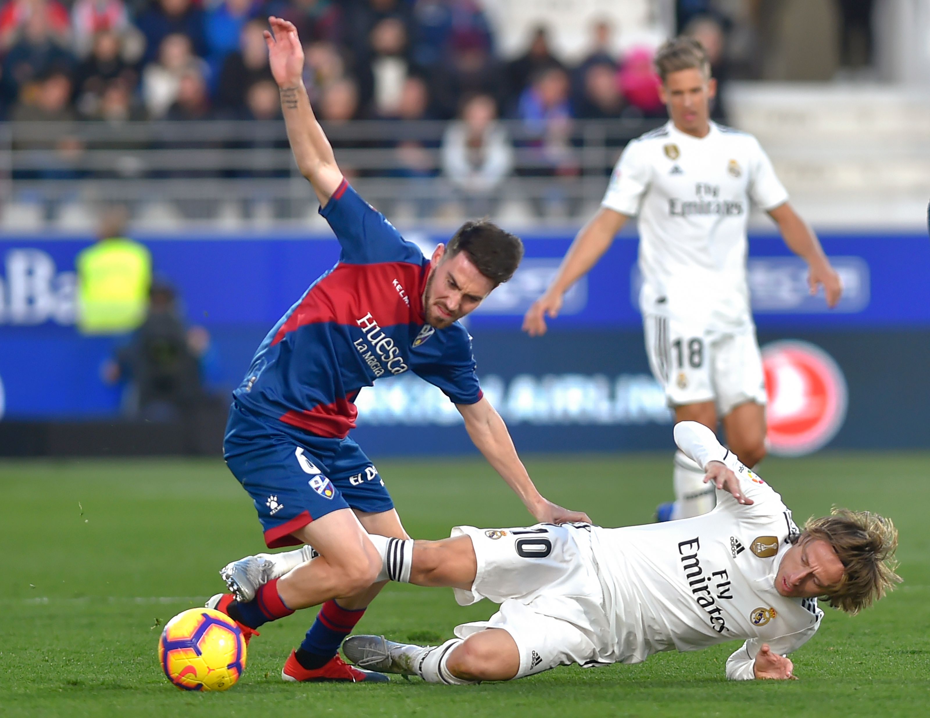 意甲：国米主场3-0击败博洛尼亚（意甲：国际米兰主场三球零封博洛尼亚）