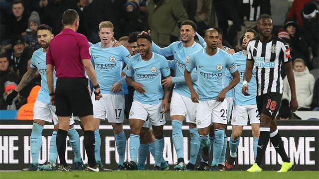 公牛开局5胜0负后4胜9负，排名从东部第一跌至第十（公牛5连胜开局后仅4胜9负，东部排名由第一滑落至第十）